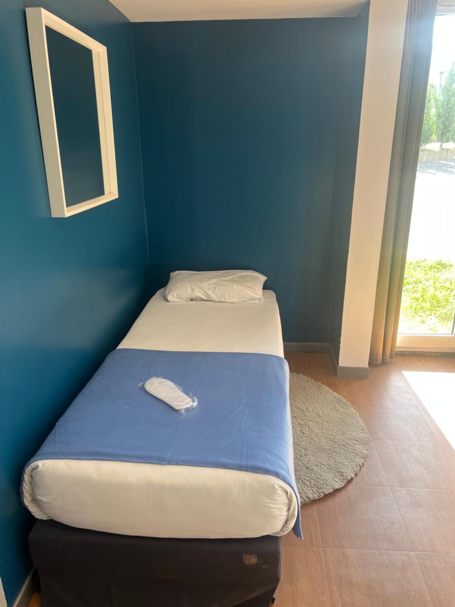 Budget Hotel Melun Sud - Dammarie Les Lys Exterior foto